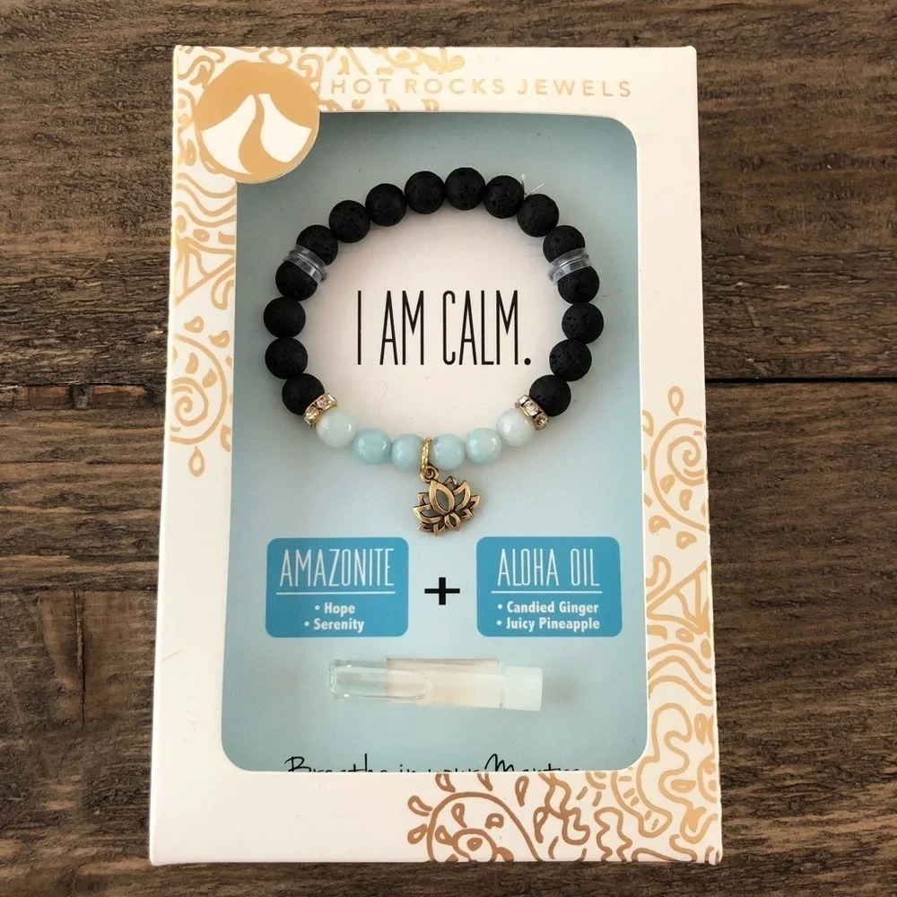 New Hot Rocks Jewels I Am Calm Lava Rock Lotus‎ Bracelet Stretch Scented Oil Set